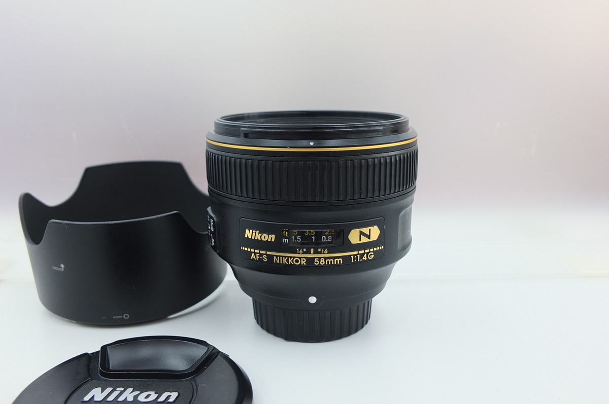 美品　Nikon 58㎜　1.4G ナノクリスタルレンズ