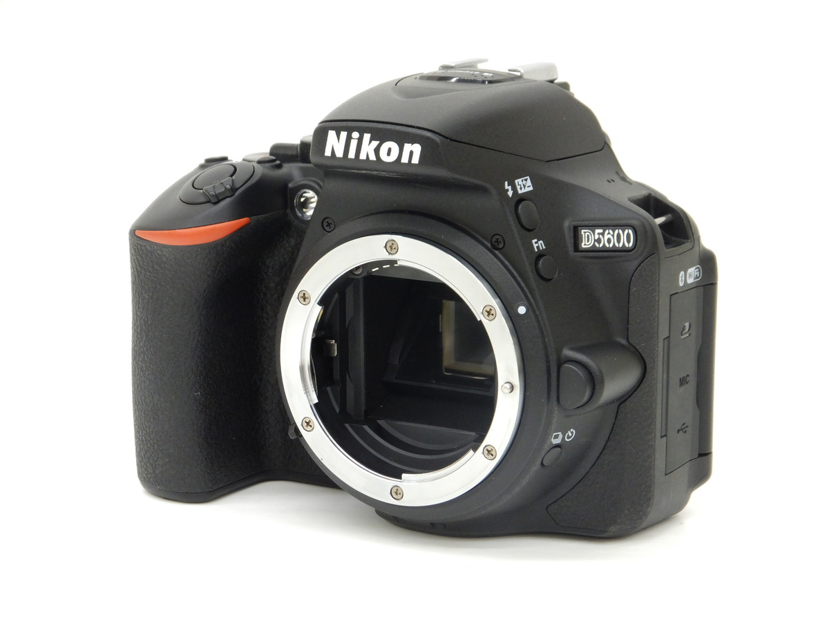 D5600 ボディ 中古価格比較 - 価格.com