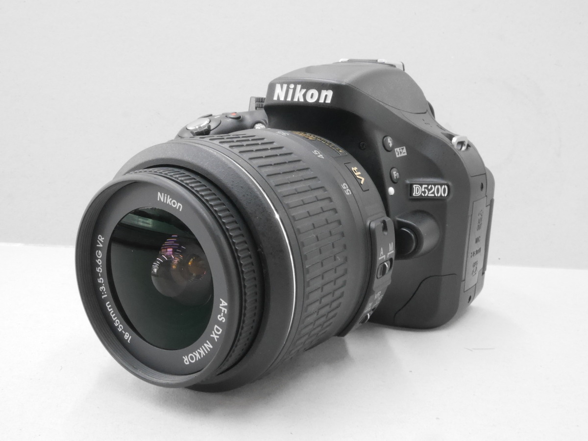 限定品】 Nikon D5200 レンズキット VR 18-55 デジタルカメラ