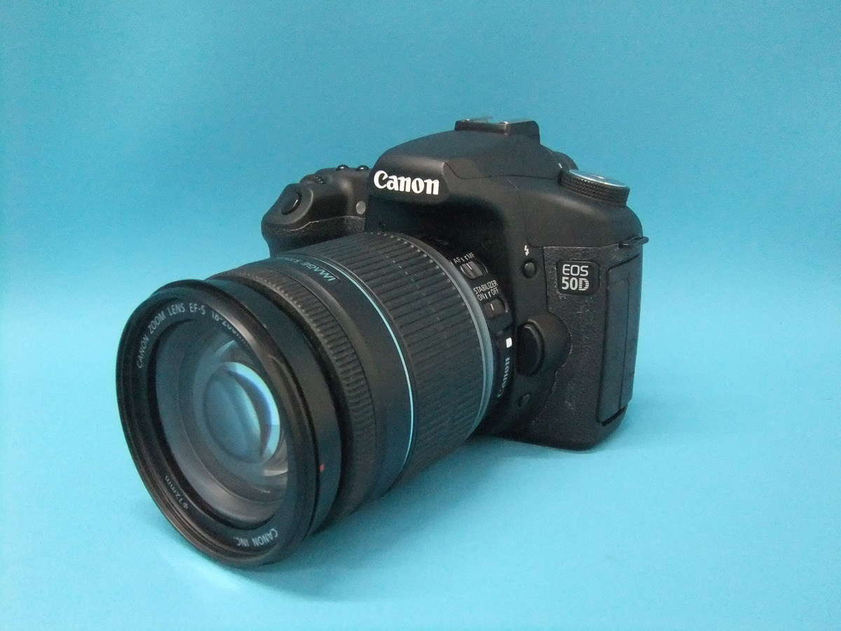 EOS 50d EF-S 18-200IS レンズキット - カメラ