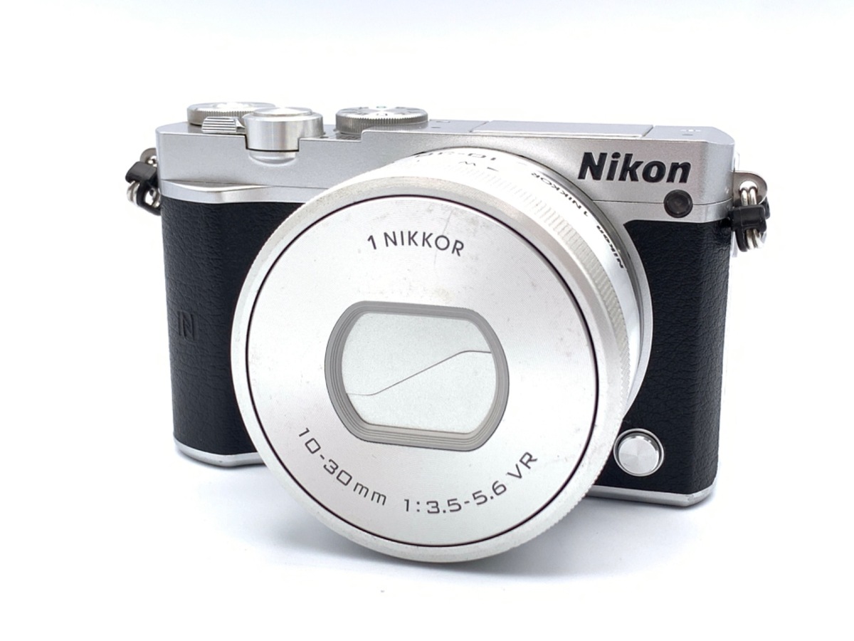 Nikon 1 J5 標準パワーズームレンズキット [シルバー] 中古価格比較