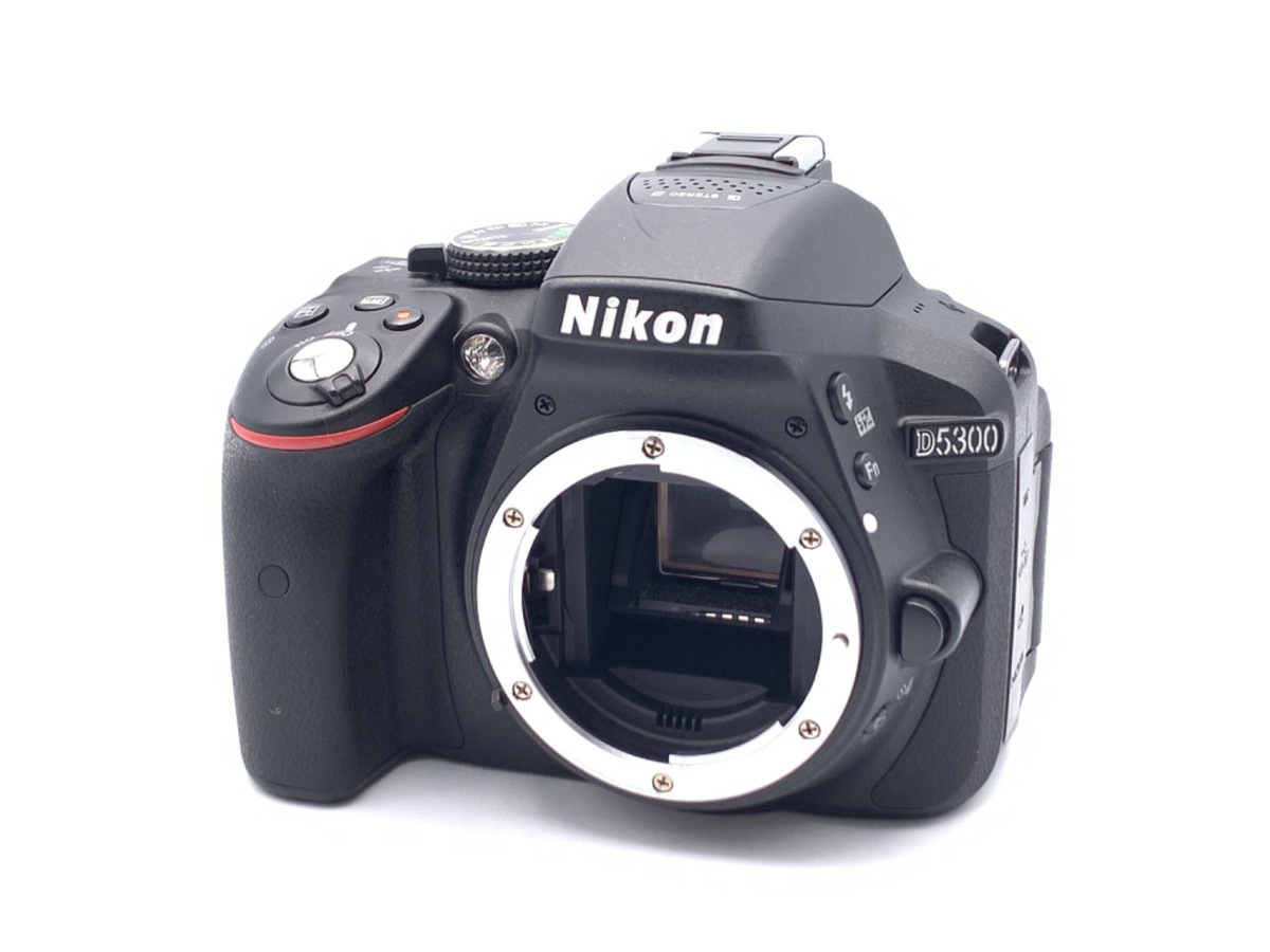 カメラ美品 ニコン Nikon D3200 18-55mm VR レンズキット