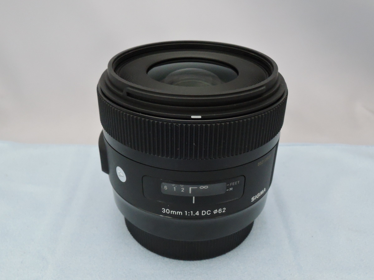 直送商品 【美品】SIGMA 30mm F1.4単焦点レンズ キャノン用 | www