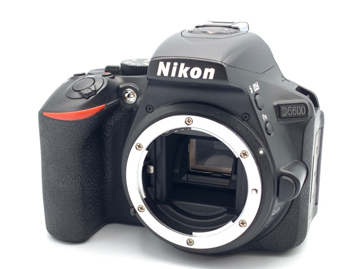 即購入⭕️ Nikon D5600 ボディのみ-