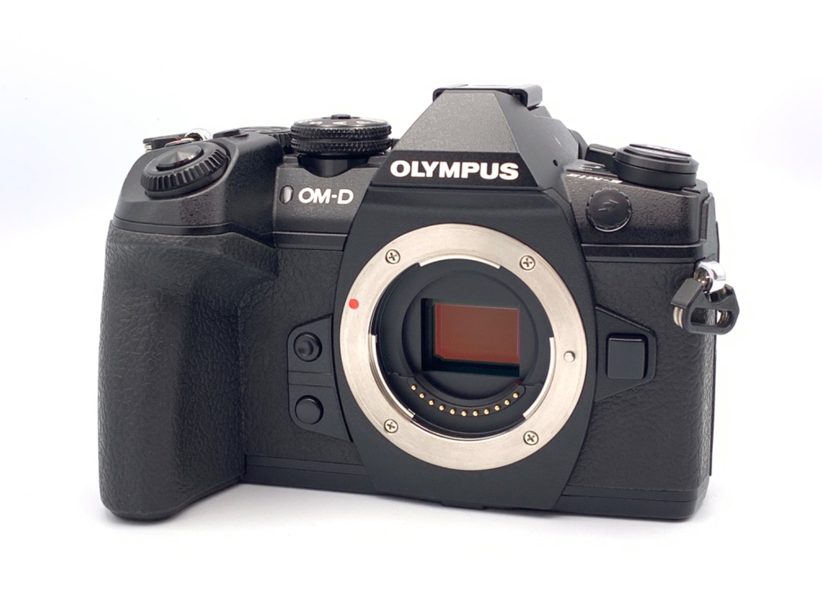 価格.com - オリンパス OLYMPUS OM-D E-M5 レンズキット [ブラック