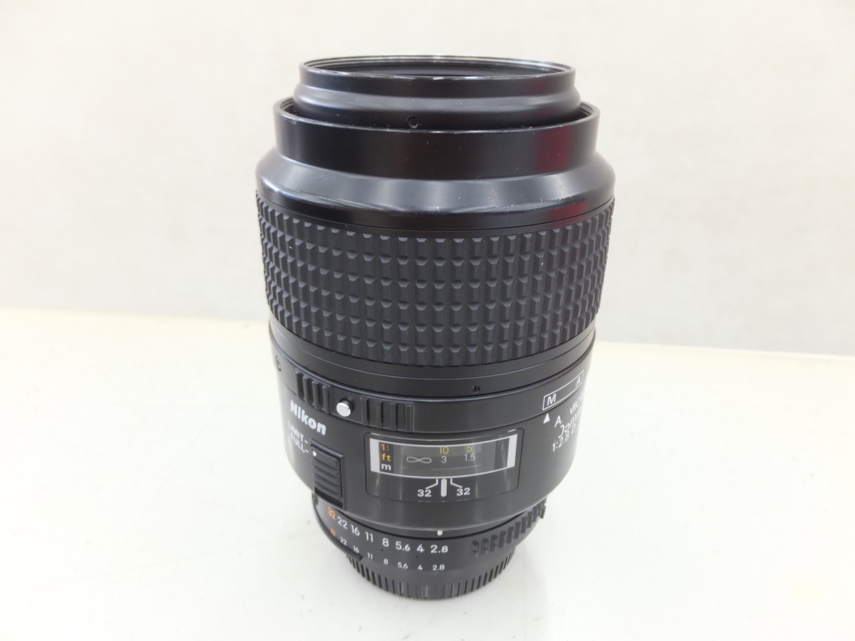 ニコン　AF Micro Nikkor １０５mmF2.8D