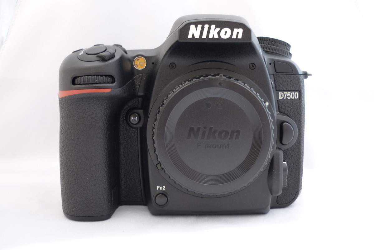 ☆美品☆ Nikon デジタル一眼レフカメラ D7500 ボディ ブラック 00556