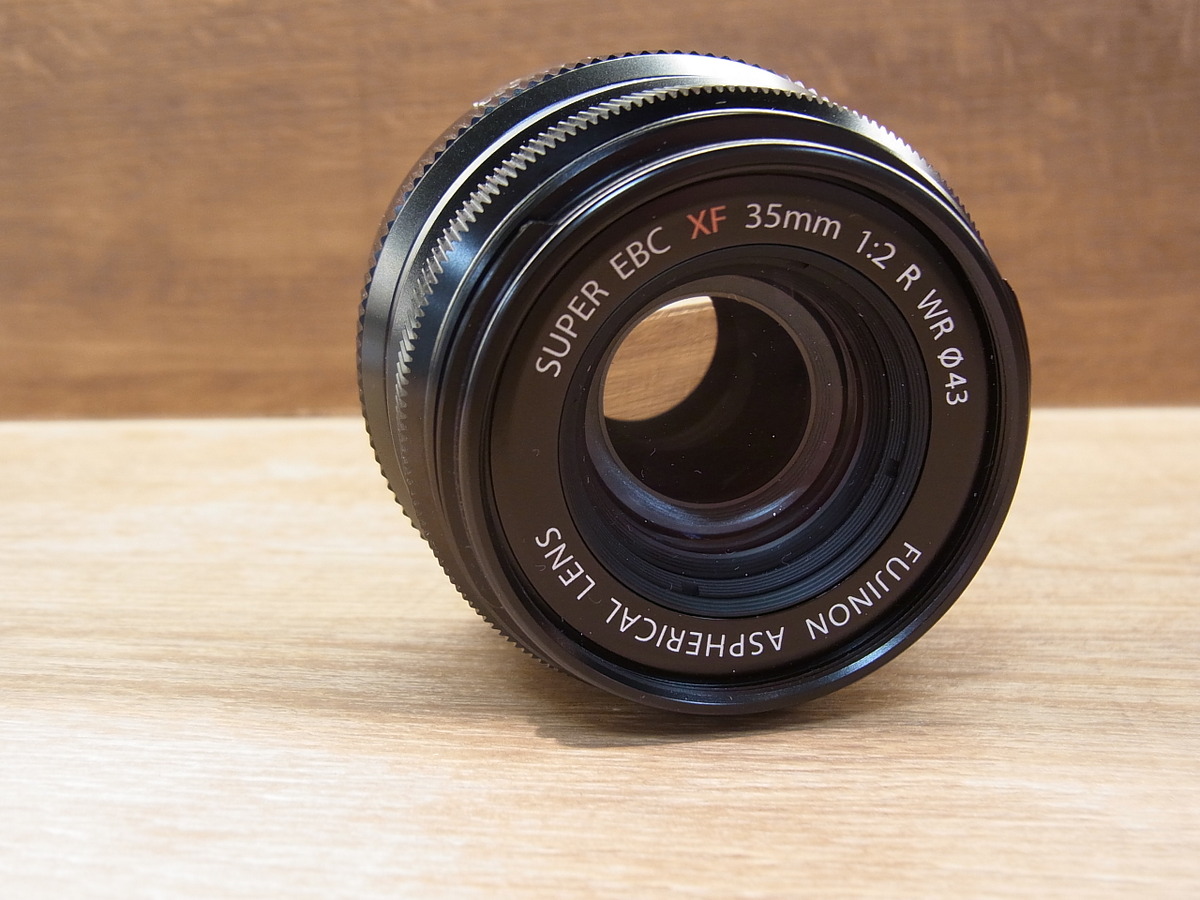 フジノンレンズ XF35mmF2 R WR [ブラック] 中古価格比較 - 価格.com