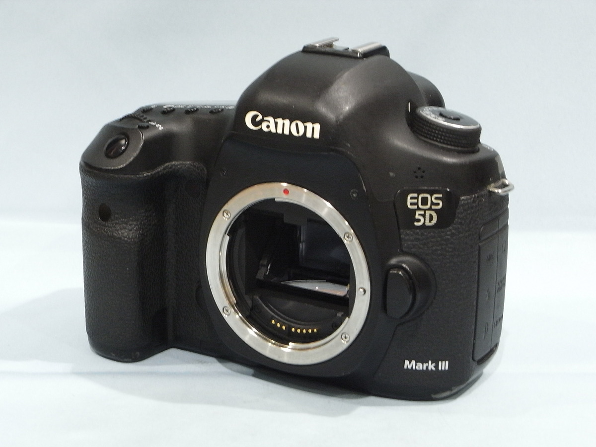 EOS 5D Mark III ボディ 中古価格比較 - 価格.com