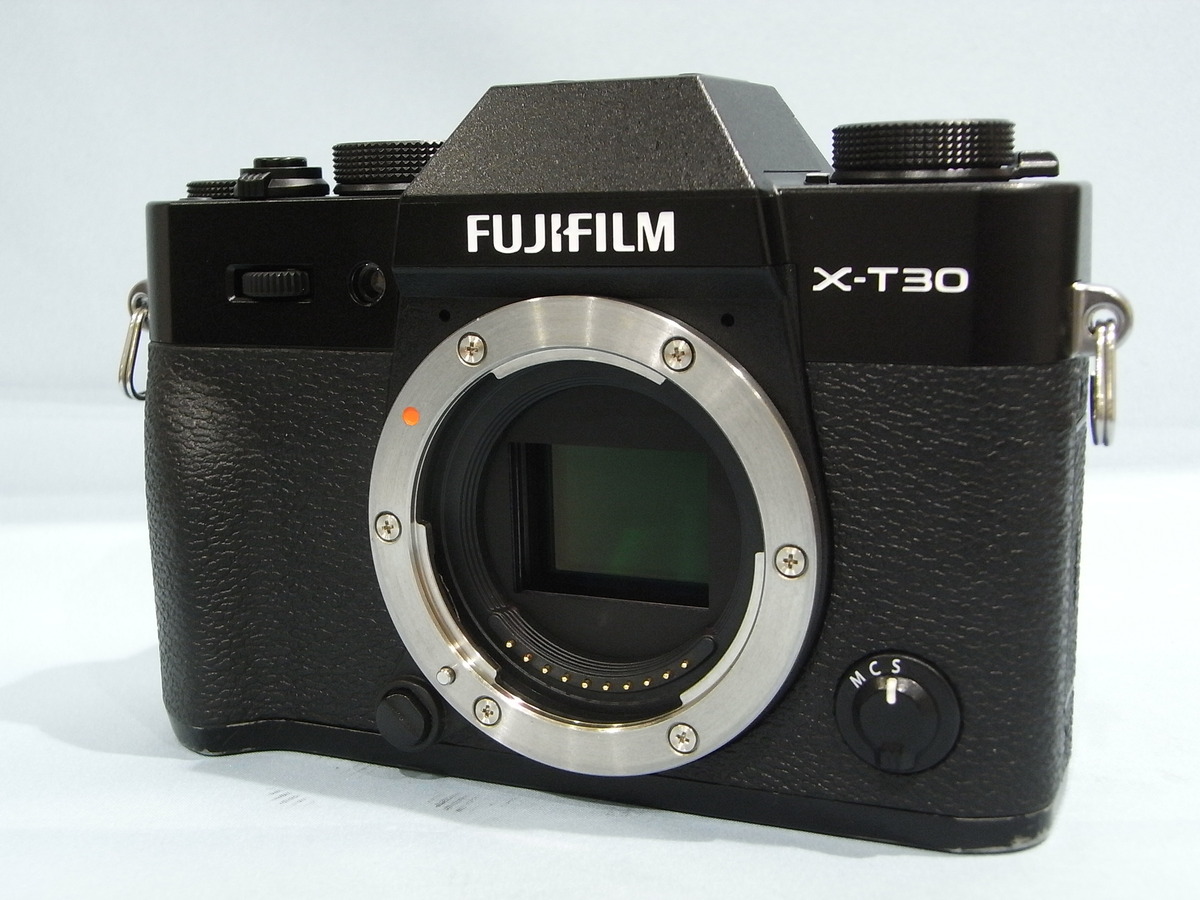 価格.com - 富士フイルム FUJIFILM X-T30 II XC15-45mmレンズキット 