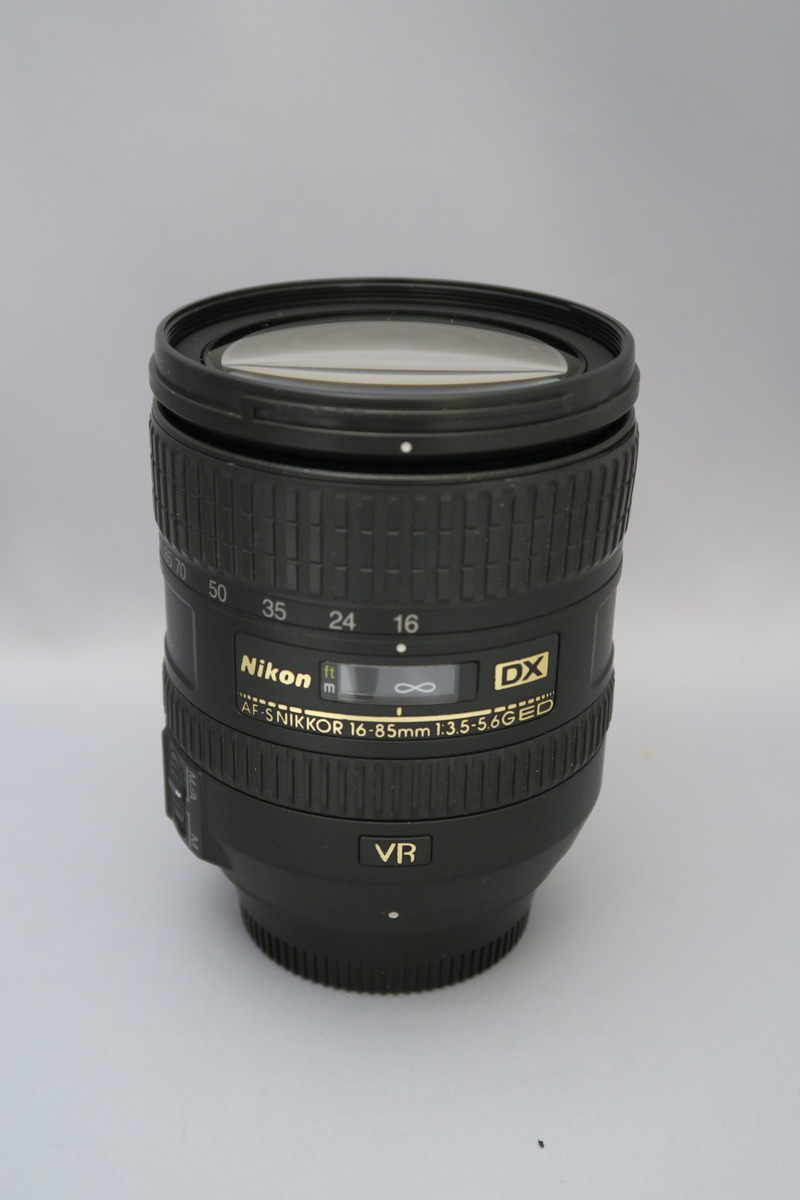 AF-S DX NIKKOR 16-85mm f/3.5-5.6G ED VR 中古価格比較 - 価格.com