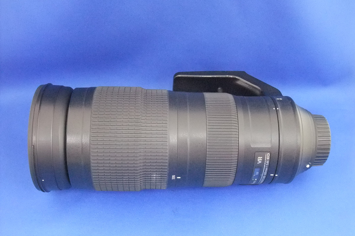 AF-S NIKKOR 200-500mm f/5.6E ED VR 中古価格比較 - 価格.com