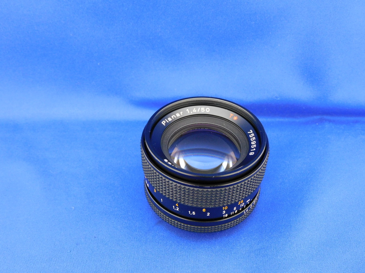 Carl Zeiss Planar T* 50mm F1.4 (MM) 中古価格比較 - 価格.com