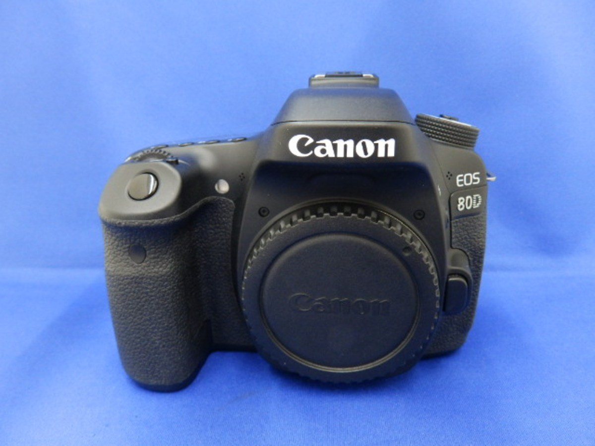 輝く高品質な Canon EOS 80D(W) ボディ【値下げ】 デジタルカメラ 