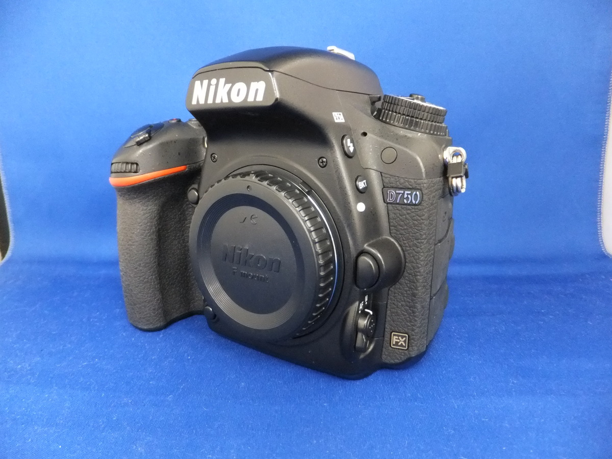 D750 ボディ 中古価格比較 - 価格.com