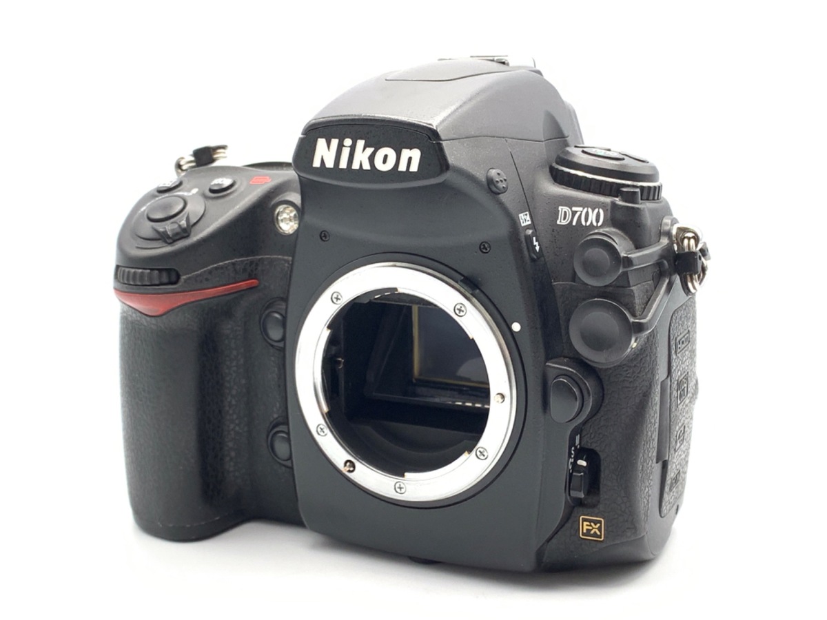 新品、未使用品) 【中古】Nikon◇デジタル一眼カメラ D700 ボディ