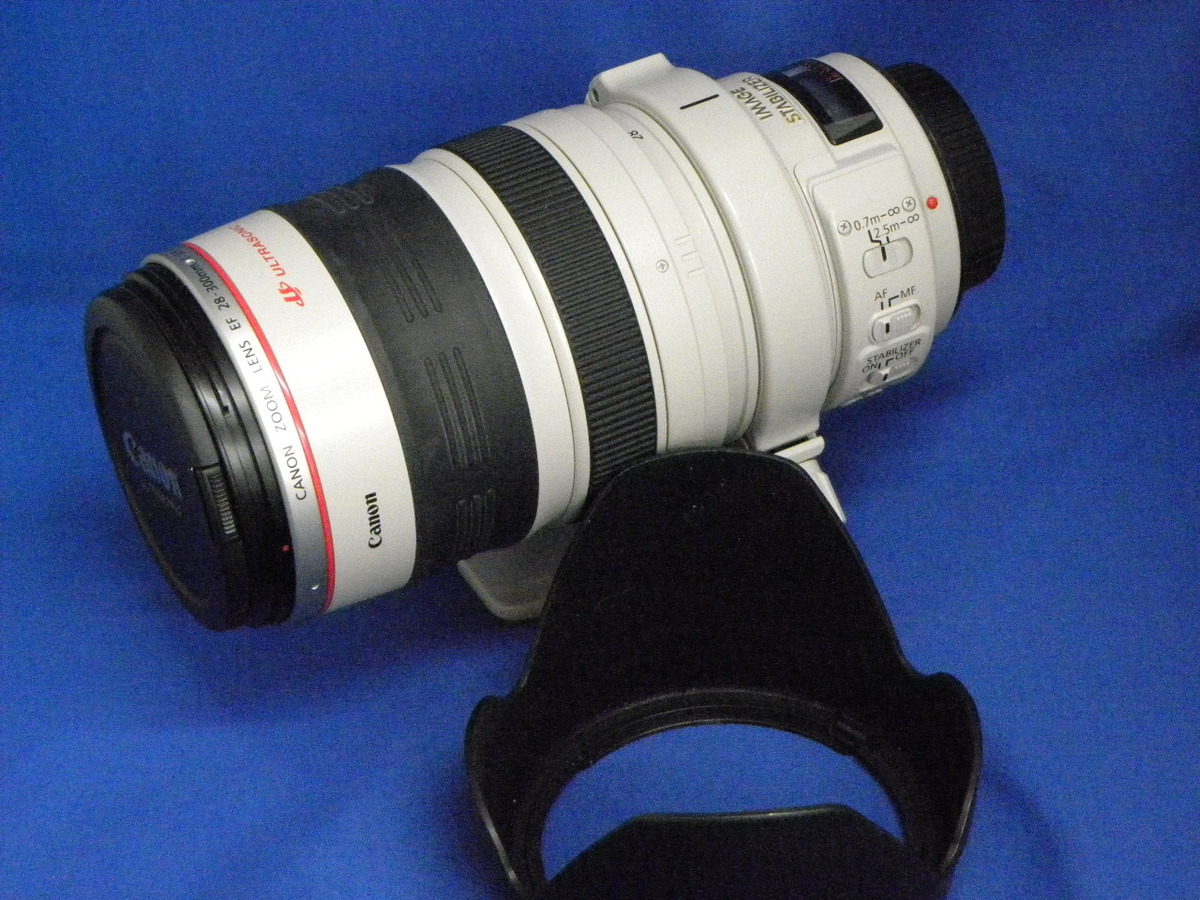 EF28-300mm F3.5-5.6L IS USM 中古価格比較 - 価格.com