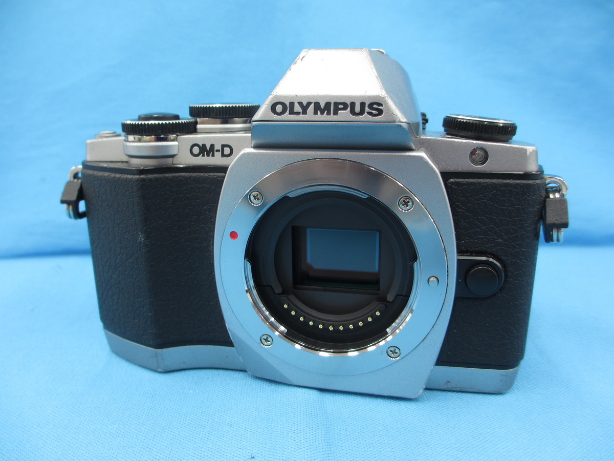 OLYMPUS OM-D E-M10 ボディ 中古価格比較 - 価格.com