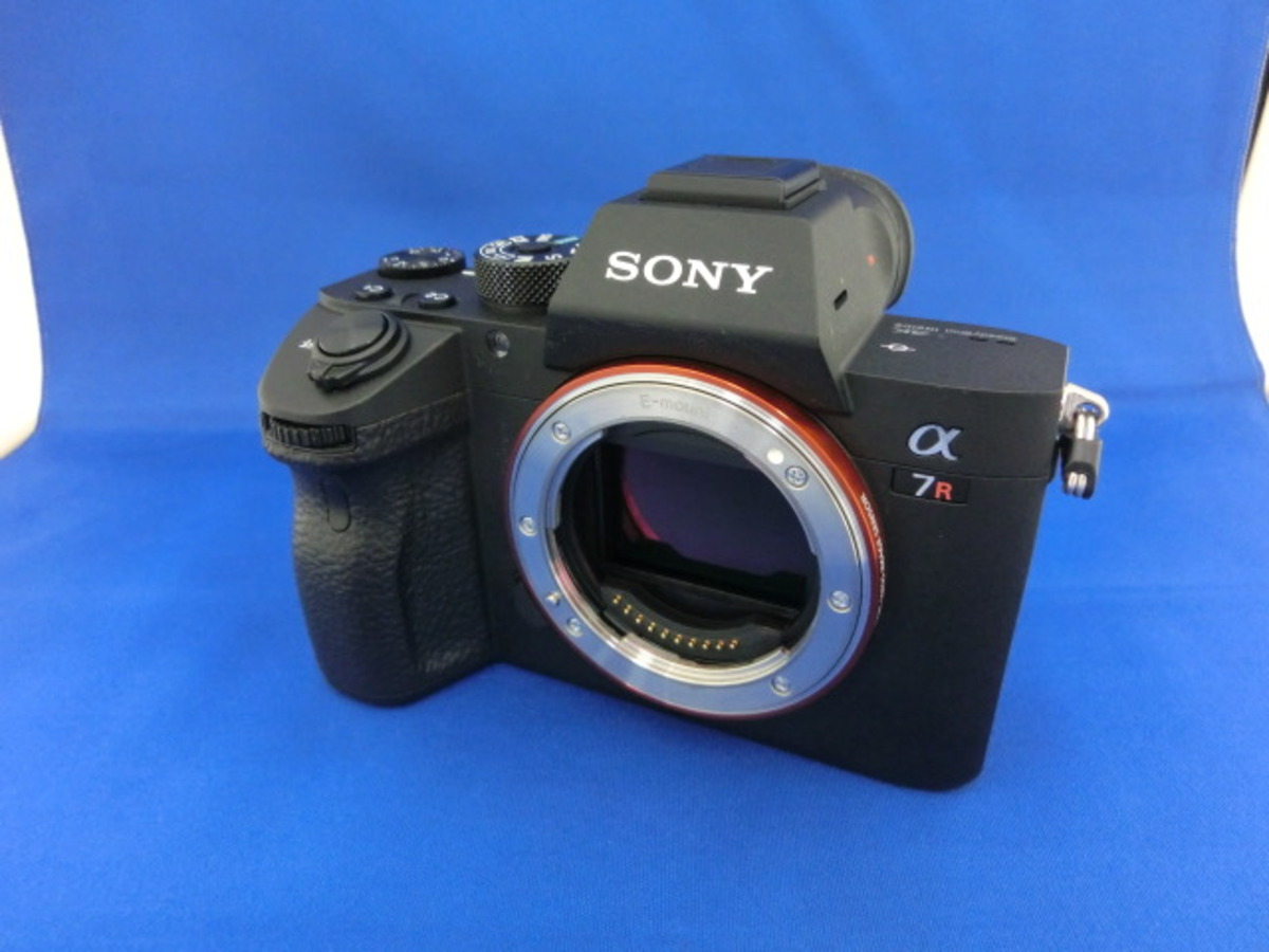 新品未開封 SONY α7R III ILCE-7RM3 ボディ ワイド保証 - カメラ