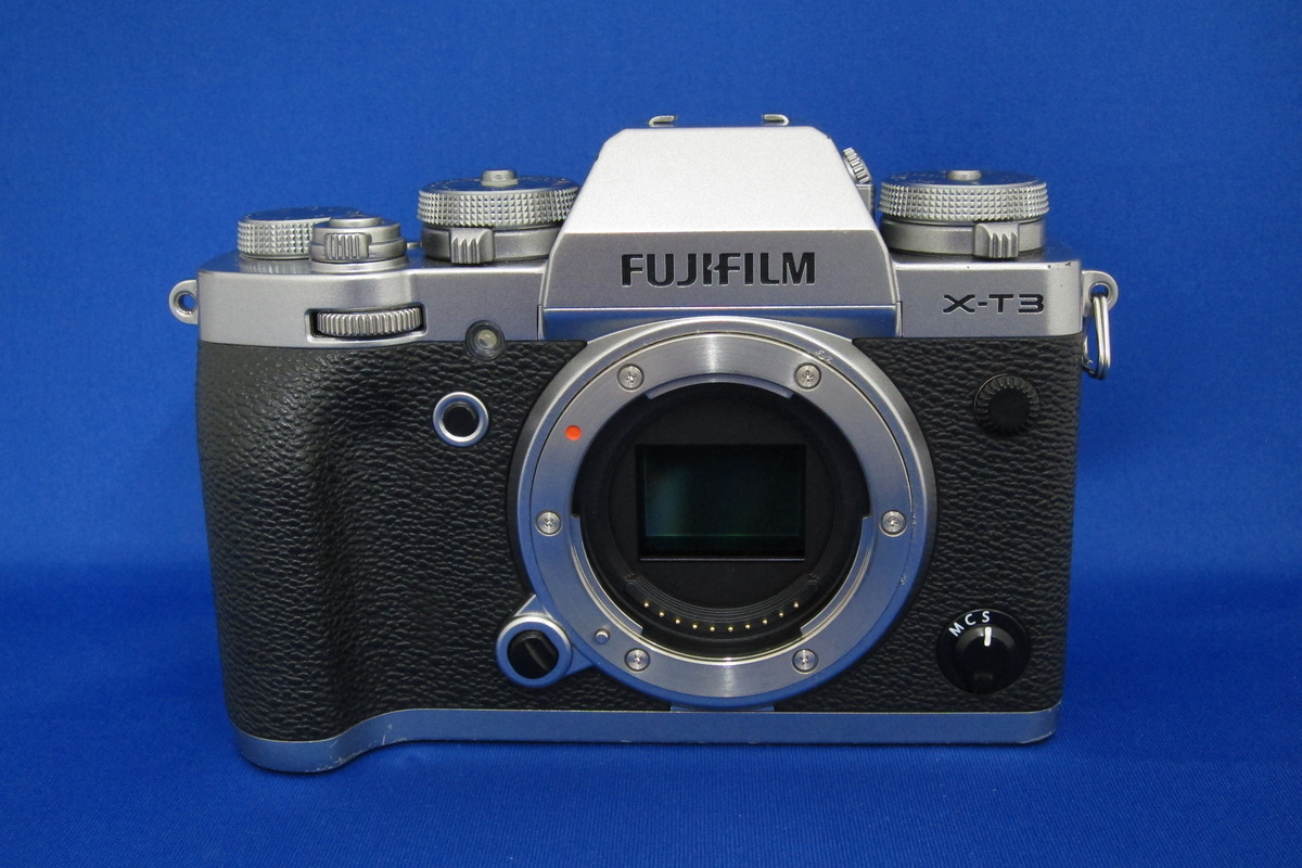 FUJIFILM X-T3 ボディ 中古価格比較 - 価格.com