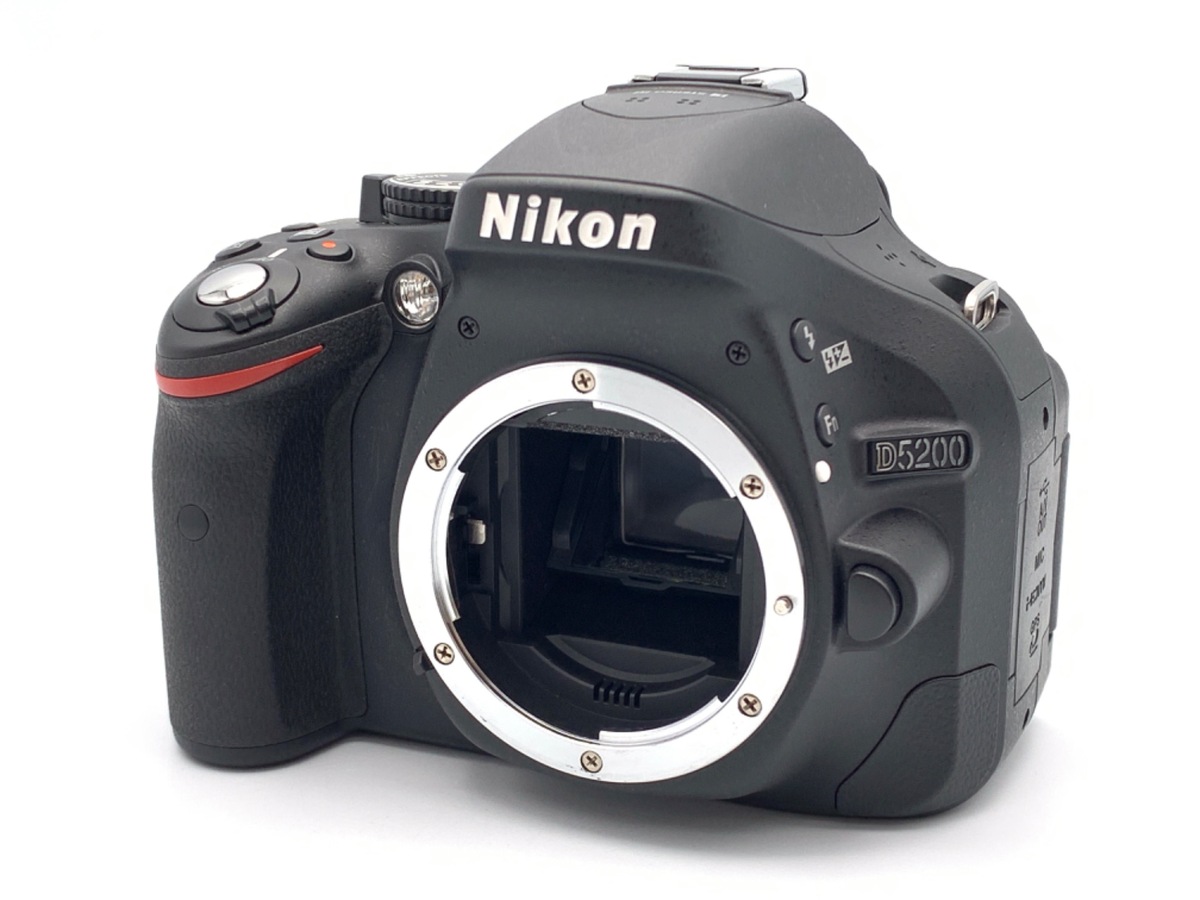 Amazon.com : D5200 DSLR Black Kit w/ 18-55mm Lens : Digital
