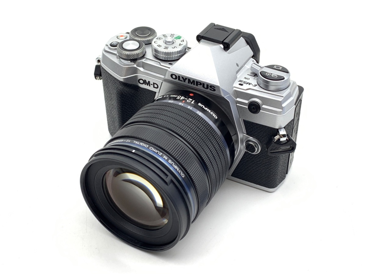 OM-D E-M5 Mark III 12-45mm F4.0 PROキット [シルバー] 中古価格比較 - 価格.com