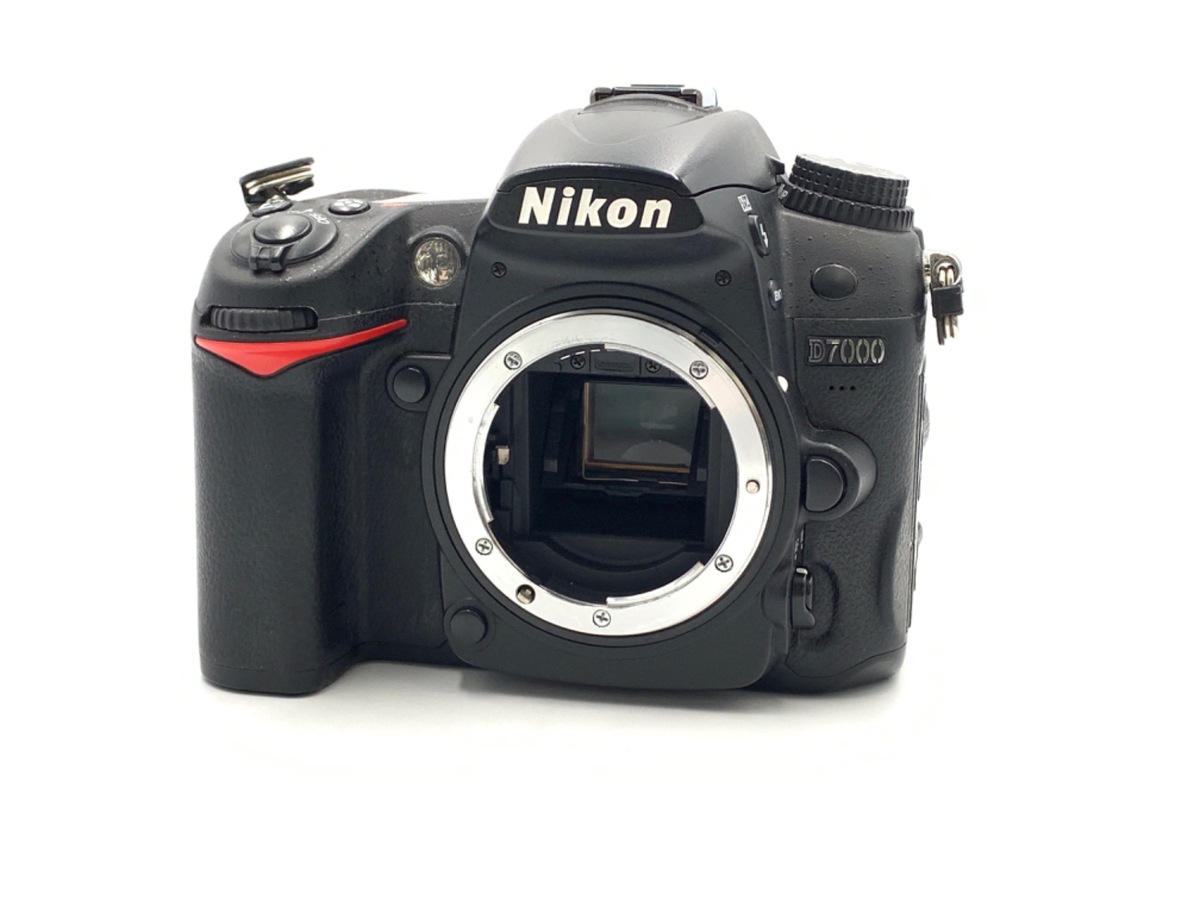 Nikon D7000 中古品レンズ付き ショット数8006回