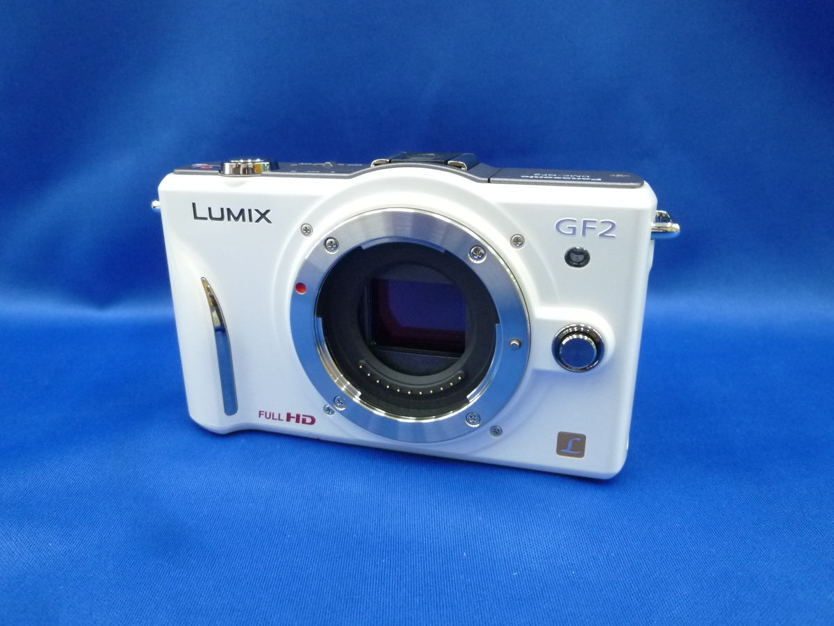 激安商品 Panasonic LUMIX DMC-GF1C パナソニック パン DMC-GF1C パンケーキレンズ / GF1 デジタル一眼カメラ  /一眼カメラ レンズキット(20mm/F1.7パン カメラ
