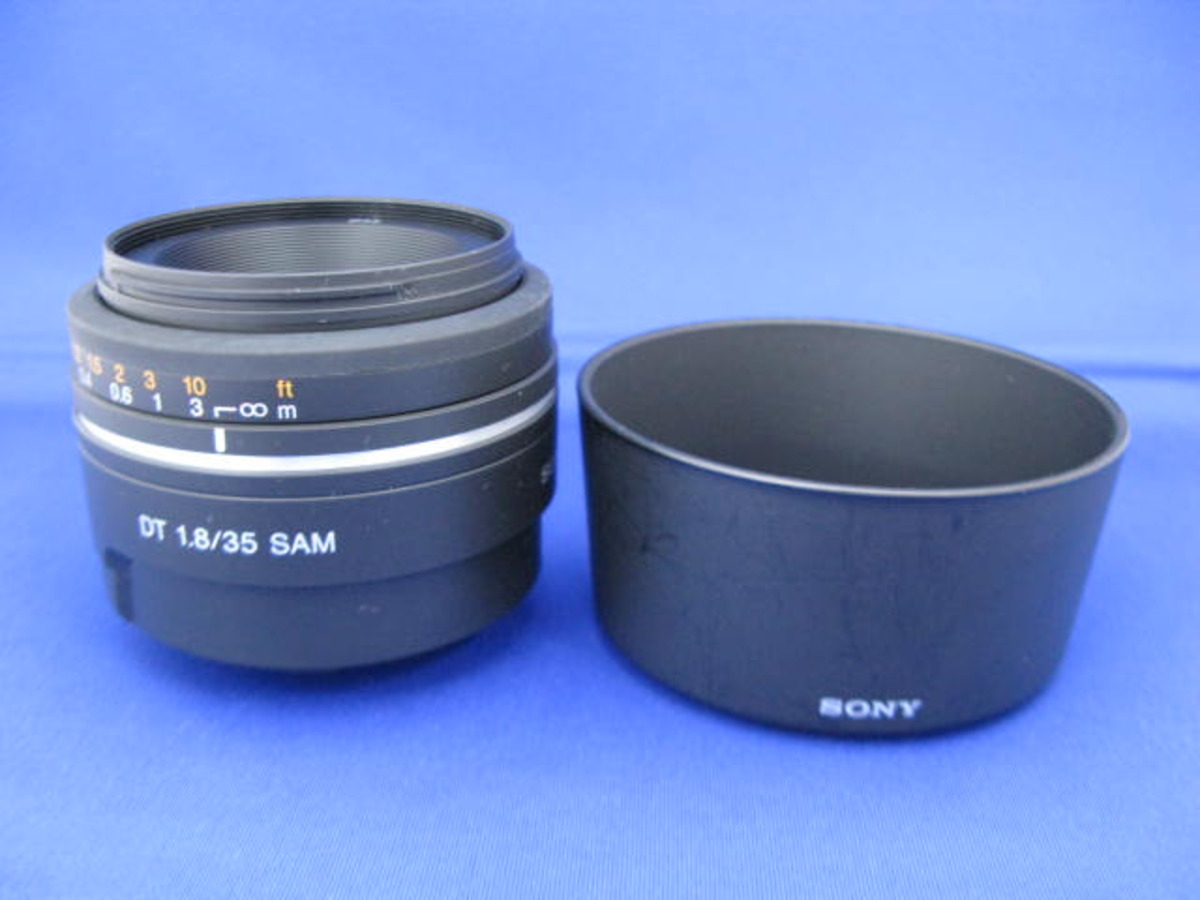 スマホ/家電/カメラ《良品》 SONY DT35mm F1.8 SAM SAL35F18 レンズ