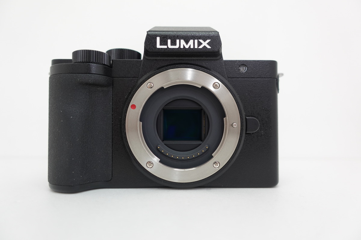 価格.com - パナソニック LUMIX DMC-G8M 標準ズームレンズキット 純正 