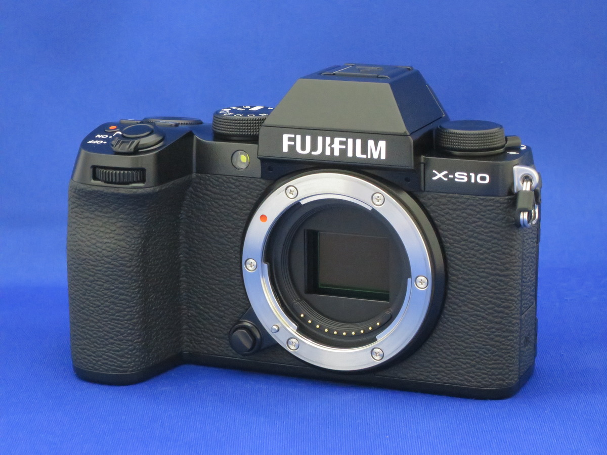 FUJIFILM X-S10 ボディ 中古価格比較 - 価格.com