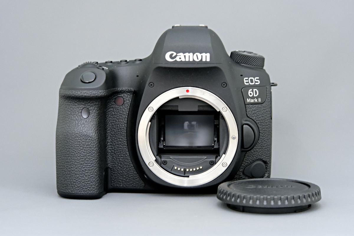 EOS 6D Mark II ボディ 中古価格比較 - 価格.com