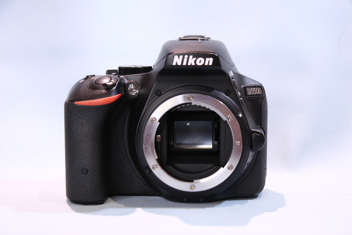 最も優遇 中古：A(美品)】ニコン D5500 【値下げ】【美品】Nikon D5500 18-55mm D5500ボディ ブラック  subnet.co.jp