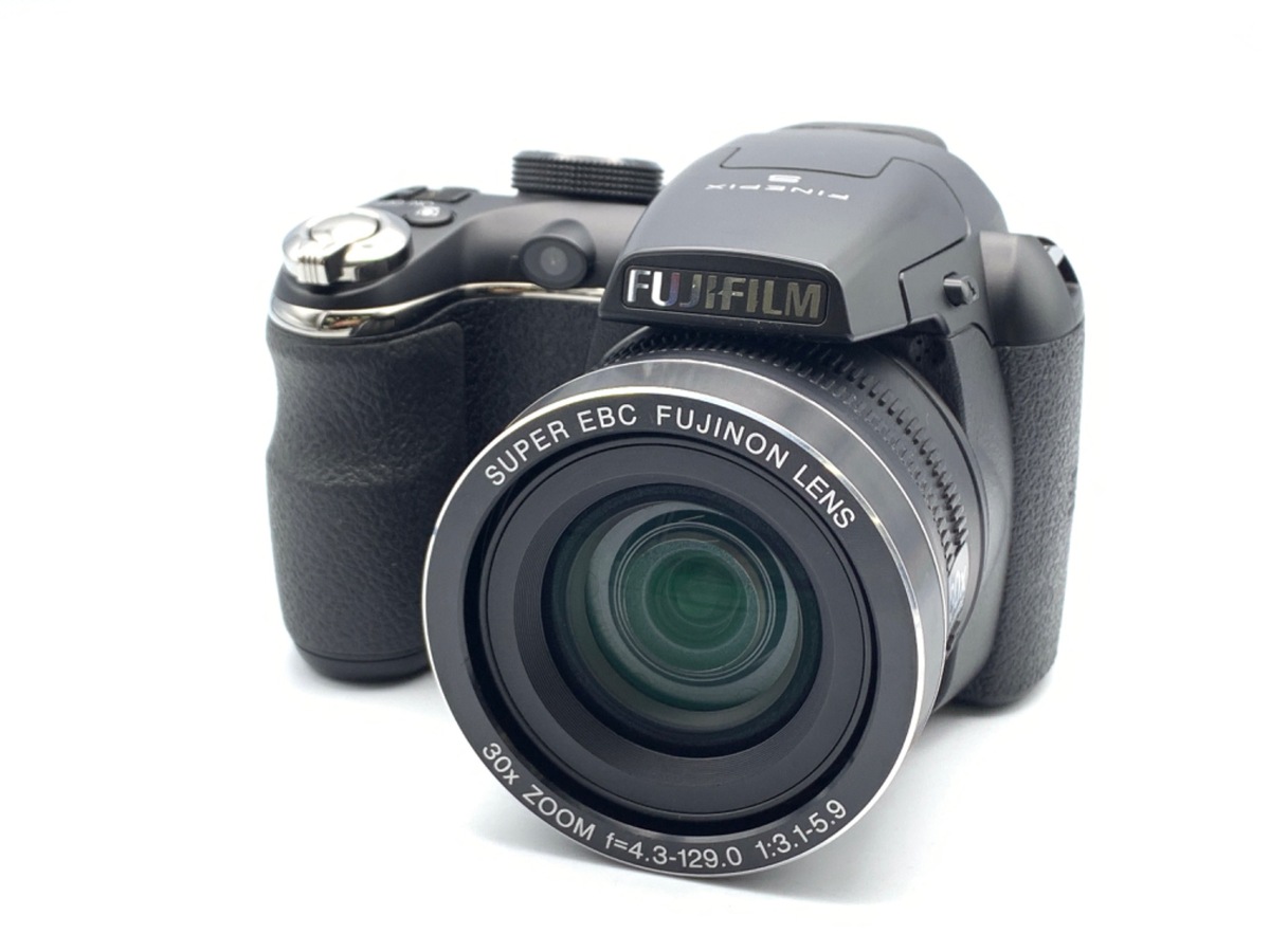 大阪売り広角もズームも搭載でとっても便利️FUJI FILM FINEPIX S4000 デジタルカメラ